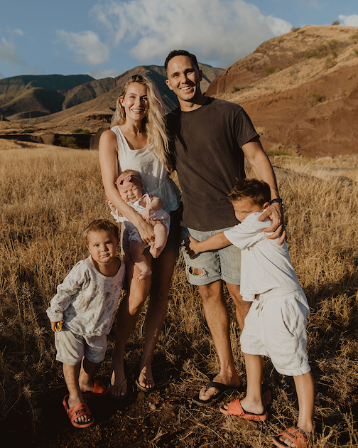 Alexa & Carlos PenaVega and children